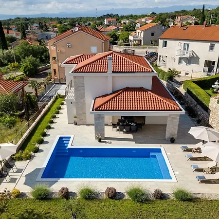Schone Mit Pool- Meerblick- By Interhome Sveti Vid-Miholjice