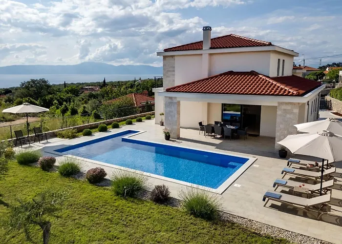 Schone Mit Pool- Meerblick- By Interhome Sveti Vid-Miholjice