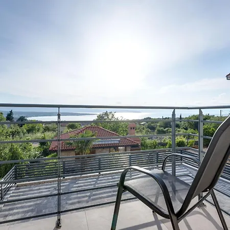Schone Mit Pool- Meerblick- By Interhome Tatil Evi *